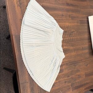 Gilly Hicks clouded blue   Pleated Circle Skort